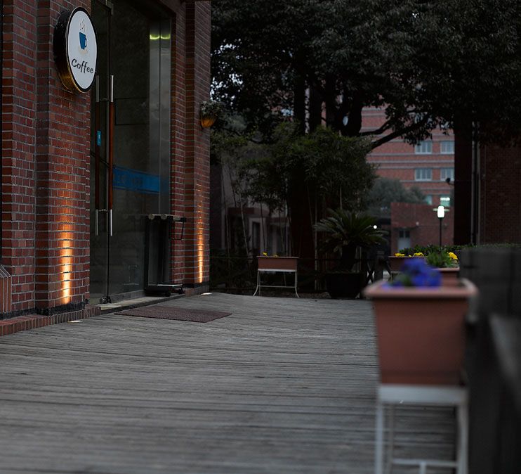 Тротуарный светильник теплого цвета - UG1003 3W