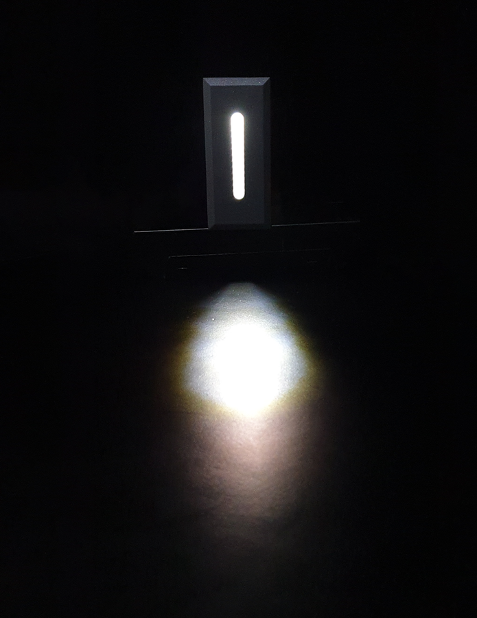 Встраиваемый светильник в ступени - G0912
